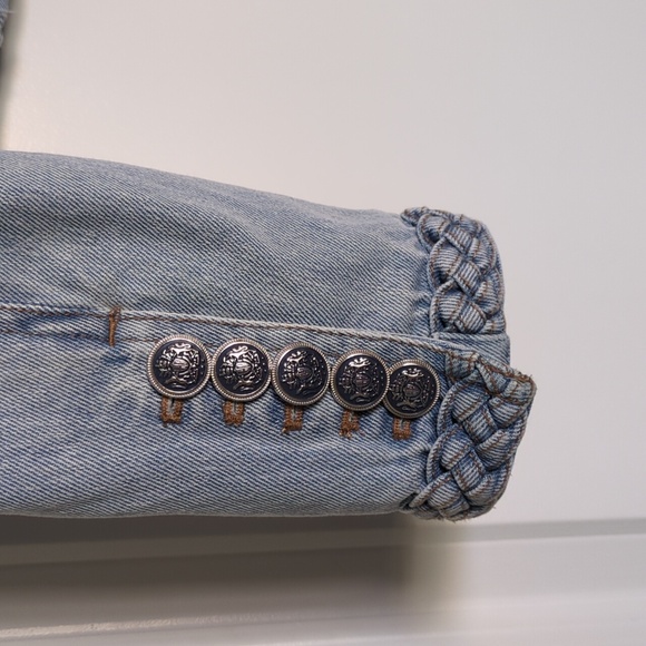 Veronica Beard Arrowe Cropped Denim Jacket - Picture 5 of 6